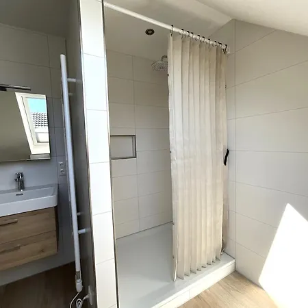 Appartement Fernblick, Am Alten Deich 8 *